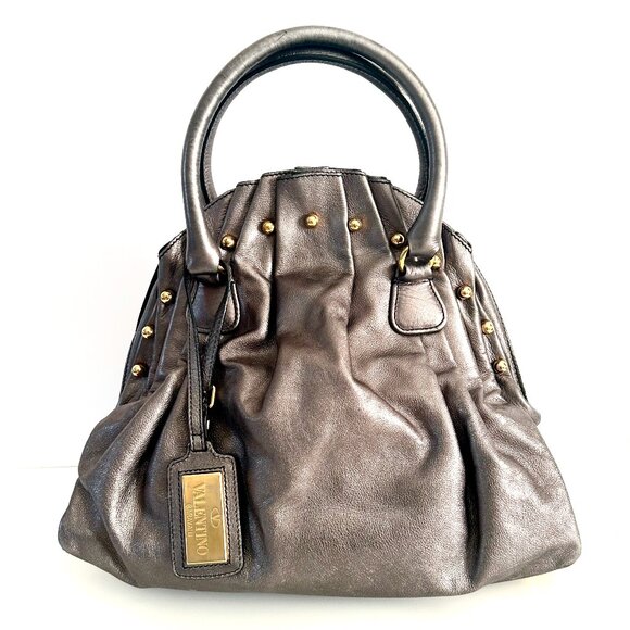 Valentino Garavani Metallic Leather Rockstud Pleated Bag - Picture 1 of 16